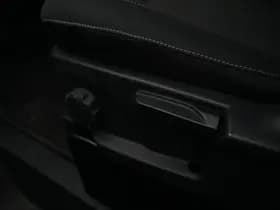 Ford E-Transit Custom 340 L2H1 Limited 65 kWh Achteruit rijcamera thumbnail 25