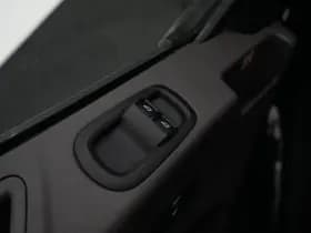 Ford Transit 350 L2H2 Limited 185 pk FWD thumbnail 26