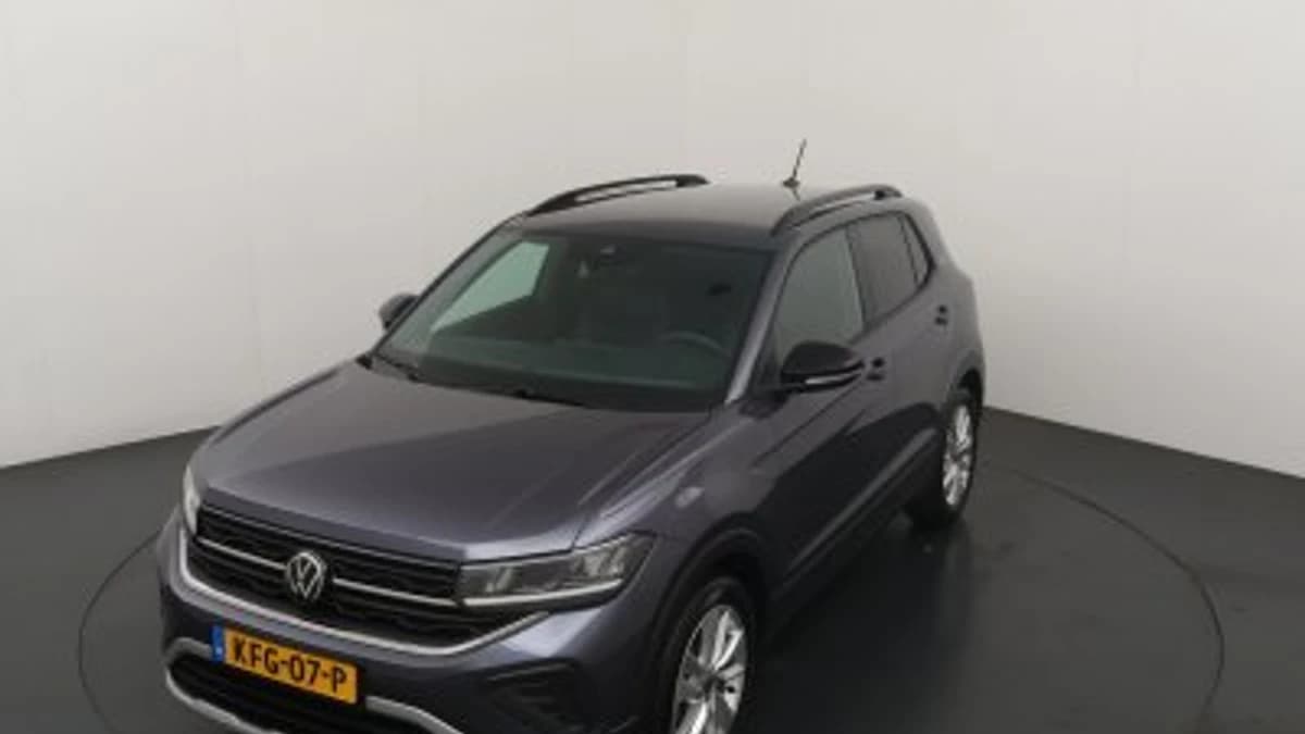 Volkswagen T-Cross — foto 1