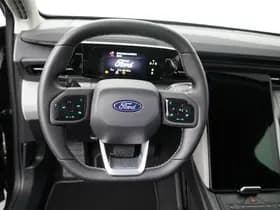 Ford Explorer thumbnail 12