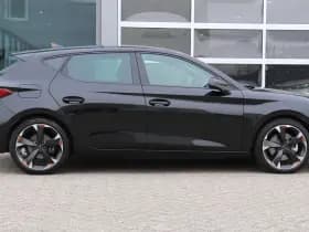 CUPRA Leon 1.4 e-Hybrid 204pk DSG-6 Essential Limited thumbnail 3