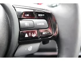 Honda HR-V thumbnail 17