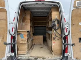 Mercedes-Benz Sprinter thumbnail 11