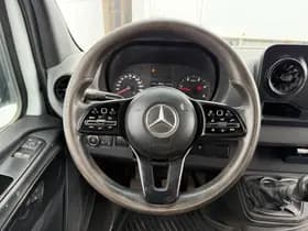 Mercedes-Benz Sprinter thumbnail 17