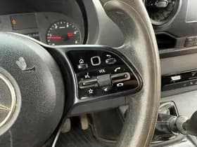 Mercedes-Benz Sprinter thumbnail 19