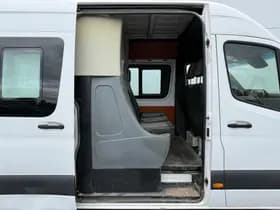 Mercedes-Benz Sprinter thumbnail 9