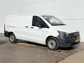 Mercedes-Benz Vito thumbnail 4