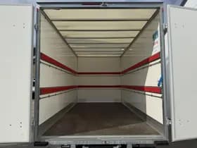 Ford Transit thumbnail 9