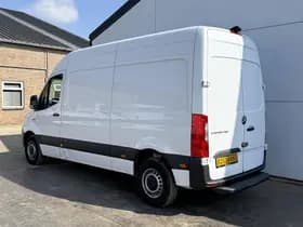 Mercedes-Benz eSprinter thumbnail 2