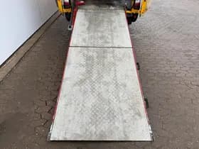 Iveco Daily 35s16 23 Daily 35S16 2.3 thumbnail 12