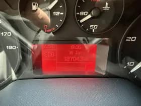 Iveco Daily 35s14 23 Daily 35S14 2.3 thumbnail 24