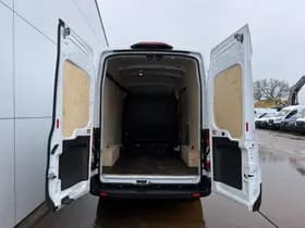 Ford E transit 350 68kwh 184pk e-Transit 350 68kWh 184PK thumbnail 12