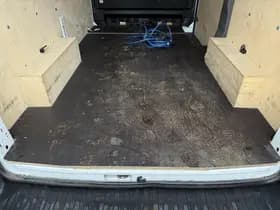 Ford E transit 350 68kwh 184pk e-Transit 350 68kWh 184PK thumbnail 14