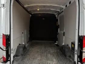 Ford E transit 89kwh e-Transit 89kWh thumbnail 12