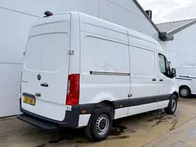 Mercedes-Benz Benz esprinter 312 55kwh eSprinter 312 55kWh thumbnail 3