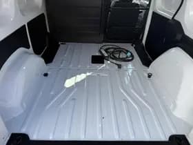 Renault Kangoo e tech 45kwh Kangoo e-Tech 45kWh thumbnail 15