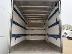 Mercedes-Benz Sprinter thumbnail 10