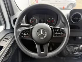 Mercedes-Benz Sprinter thumbnail 17
