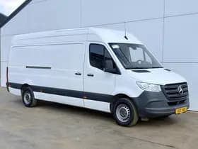 Mercedes-Benz Sprinter thumbnail 4