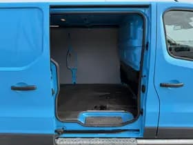 Renault Trafic 20 dci 150pk Trafic 2.0 DCI 150PK thumbnail 9