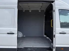 Volkswagen Crafter thumbnail 9