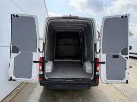 Volkswagen Crafter thumbnail 10