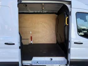 Ford E transit 68kwh 184pk thumbnail 11