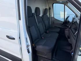 Ford E transit 68kwh 184pk thumbnail 9
