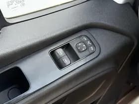 Mercedes-Benz Sprinter thumbnail 26