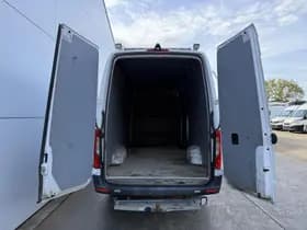 Mercedes-Benz Sprinter thumbnail 10