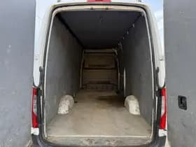 Mercedes-Benz Sprinter thumbnail 11
