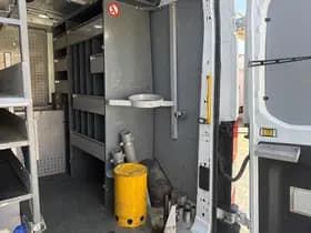 Ford Transit thumbnail 14