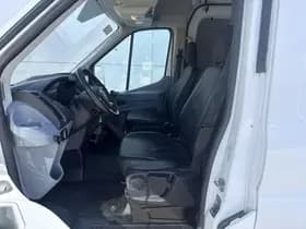 Ford Transit thumbnail 6