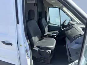 Ford Transit thumbnail 7