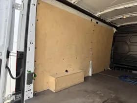 Ford E transit thumbnail 15