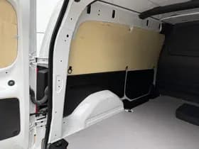 Mercedes-Benz eCitan thumbnail 13