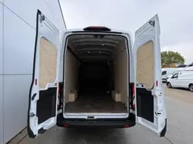 Ford E transit 68kwh 184pk thumbnail 11