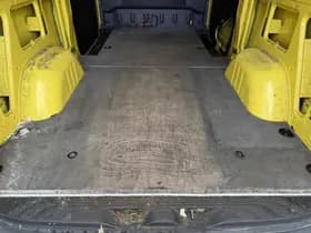 Mercedes-Benz Sprinter thumbnail 15