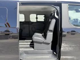 Ford Tourneo Custom thumbnail 11
