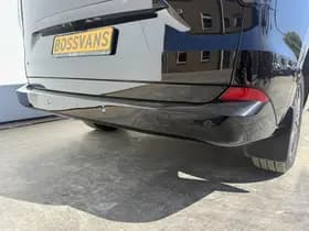 Ford Tourneo Custom thumbnail 16