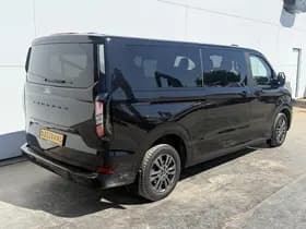Ford Tourneo Custom thumbnail 3