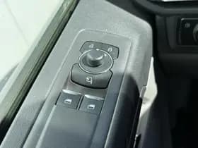 Ford Tourneo Custom thumbnail 26