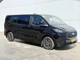 Ford Tourneo Custom thumbnail 4