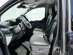 Ford Tourneo Custom thumbnail 6