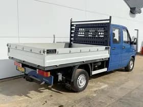 Mercedes-Benz Sprinter thumbnail 3