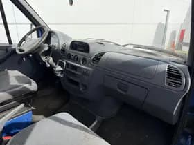 Mercedes-Benz Sprinter thumbnail 8