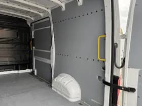 Volkswagen Crafter thumbnail 14