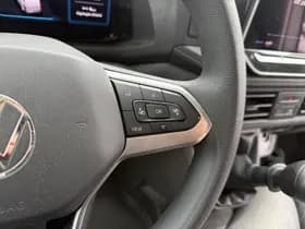 Volkswagen Crafter thumbnail 24