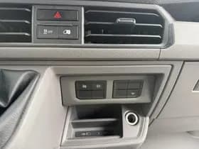 Volkswagen Crafter thumbnail 26