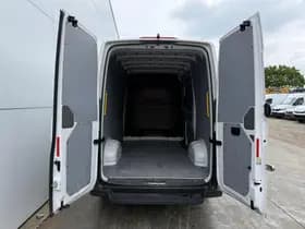 Volkswagen Crafter thumbnail 10